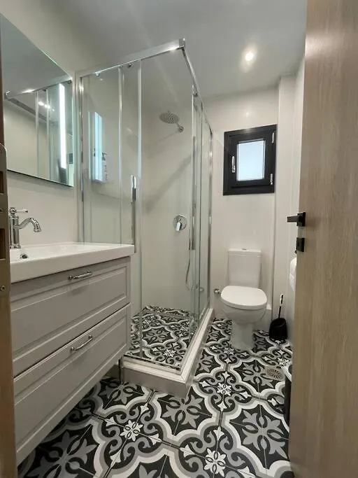 Natalie'S Urban Condo Thessaloniki Greece